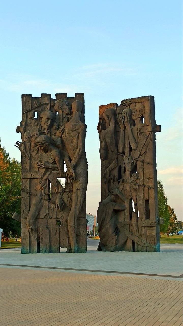 11 апреля — Международный день освобождения узников фашистских концлагерей